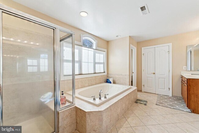 Building Photo - 17614 Auburn Village Dr