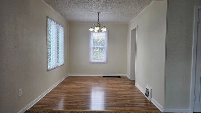 Building Photo - 1409 Merrill Ct
