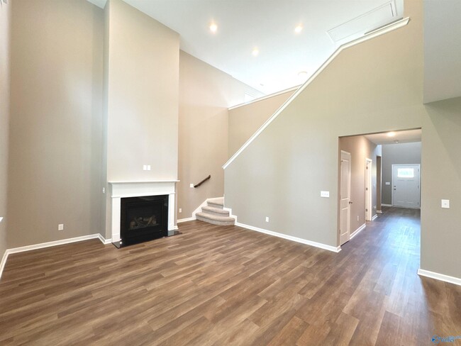 Building Photo - 228 Hibiscus Dr