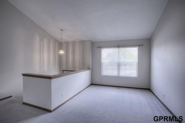 Building Photo - 13520 Westport Cir