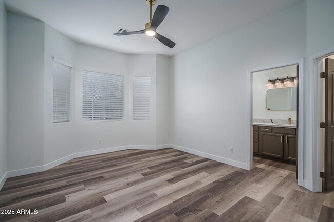 Building Photo - 4609 E Pinnacle Vista Dr