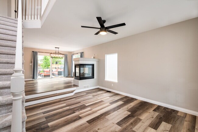 Building Photo - 4779 Waldenwood Dr