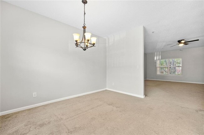 Building Photo - 605 Market Pl Ln