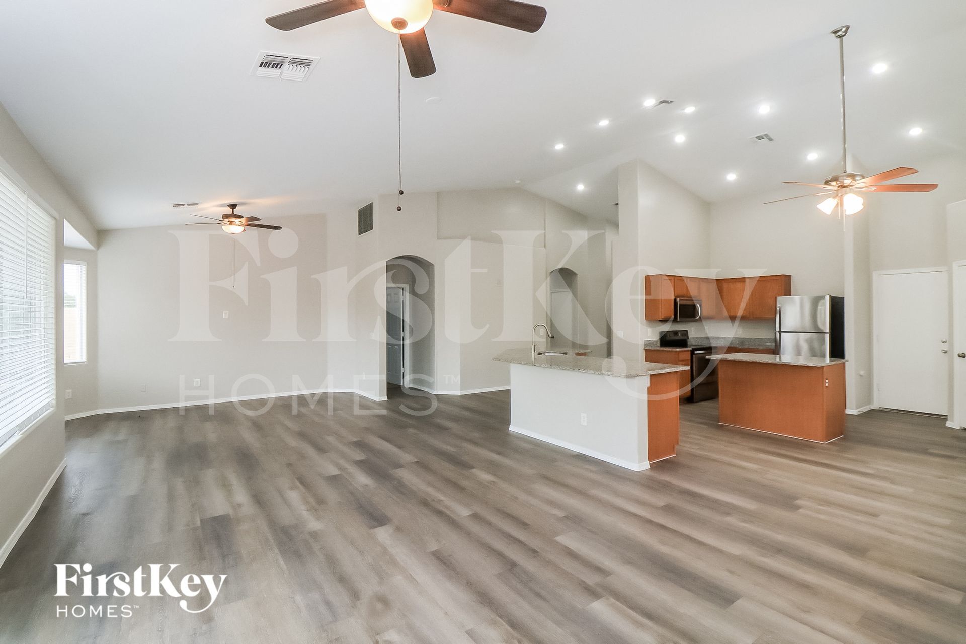 Building Photo - 7552 W State Ave