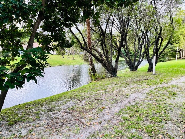 Building Photo - 3265 NW 102nd Terrace