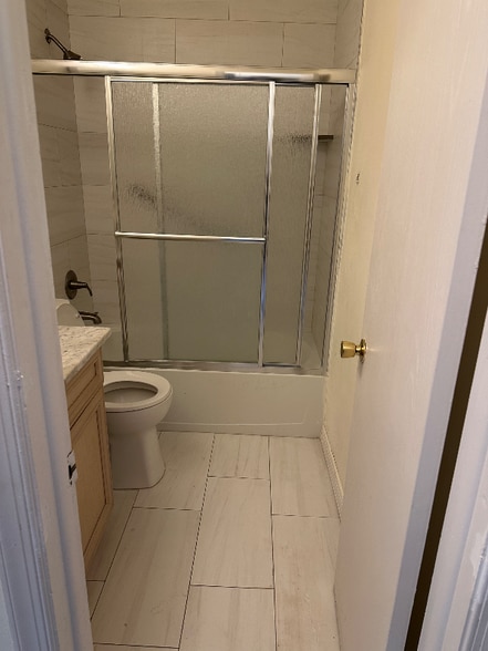 Building Photo - 8208 SW 12th Pl