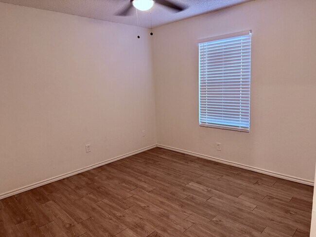 Building Photo - 7417 Fir Ave