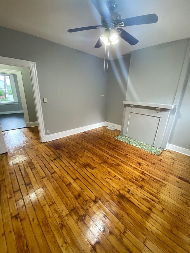 Building Photo - Modern 2BR in Lawrenceville – Central AC, ...