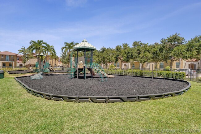 Building Photo - 1326 SW 147th Ter