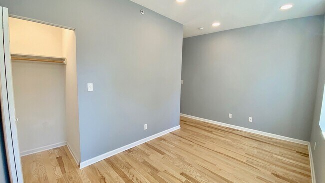Building Photo - 813 N 41st St