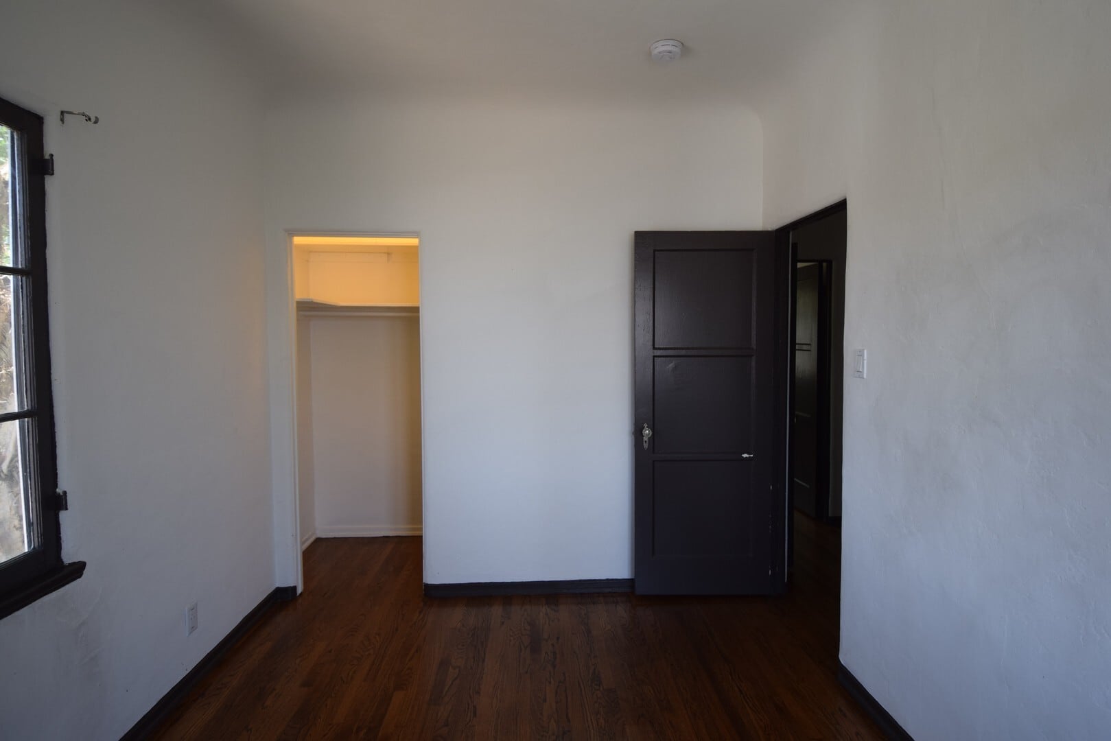 Building Photo - 1417 S Crescent Heights Blvd