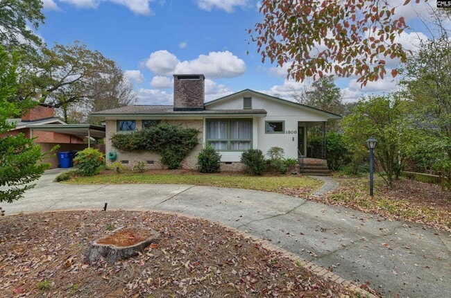 Building Photo - 1808 York Dr