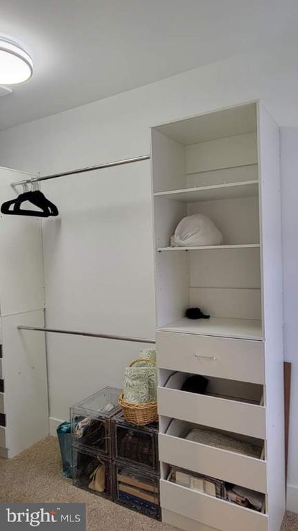 Building Photo - 418 SADIE Ave