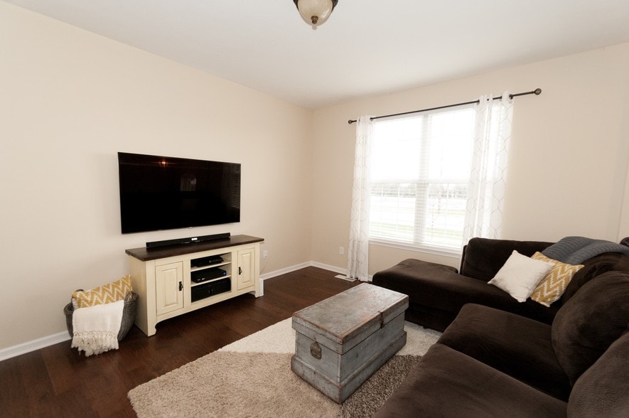 Building Photo - 13969 Wimbleton Way