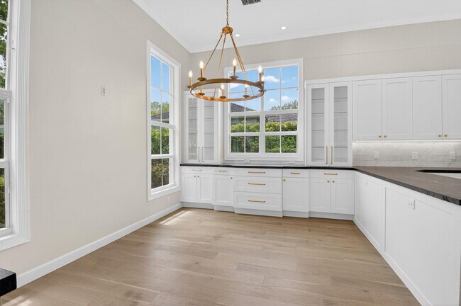 Building Photo - 3924 NW 58th St