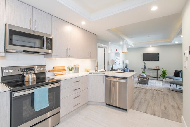 Floorplan - 1633 N. 2nd Street