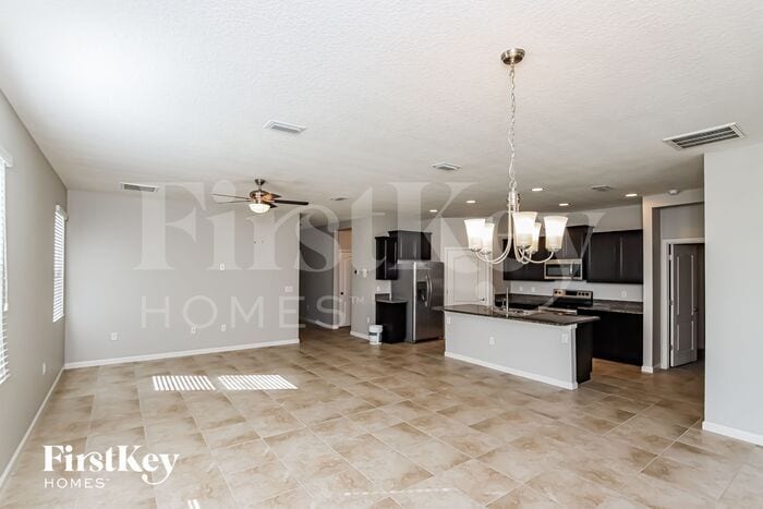 Building Photo - 740 Remington Green Dr SE