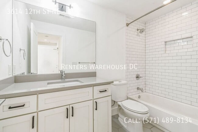 Building Photo - 3614 12th St NE