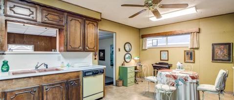Building Photo - 8421 Baker Dr