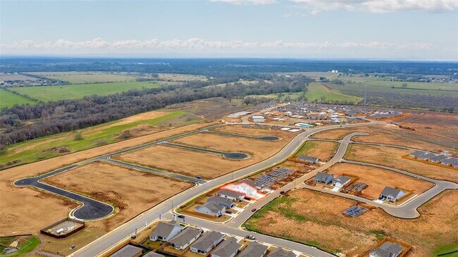 Building Photo - 113 Watercourse Wy