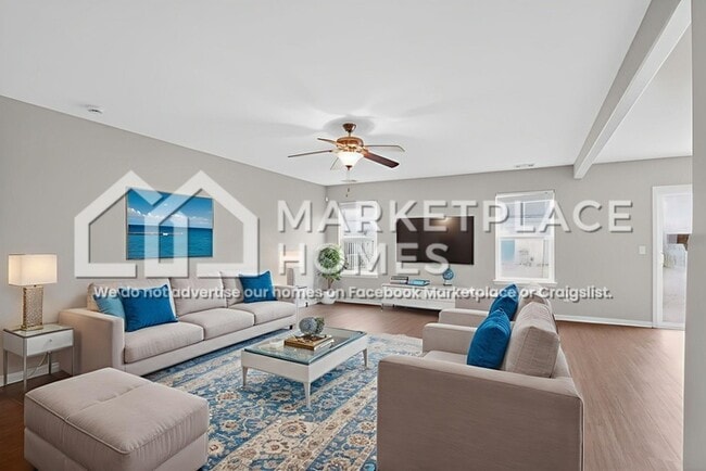 Building Photo - 10 Amber Dr