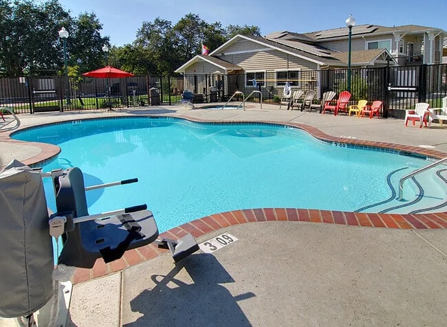 Building Photo - Washington Court