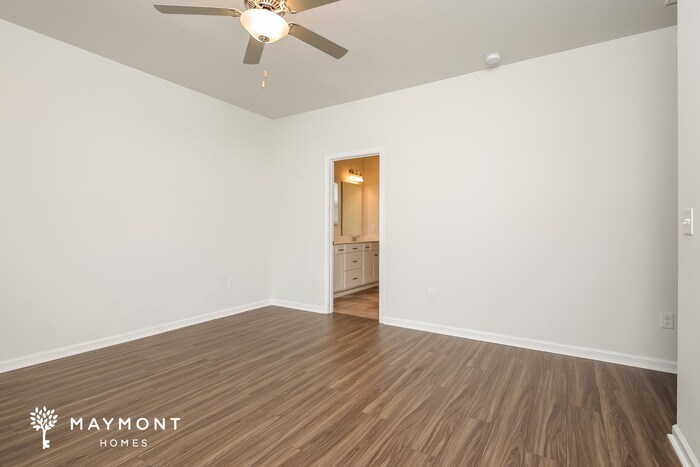 Building Photo - 301 Augustine Dr