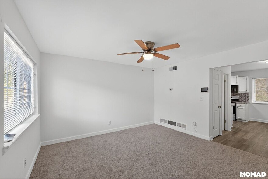 Building Photo - 405 Fairburn Rd SW