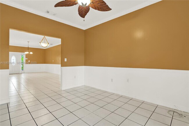 Building Photo - 13774 SW 124th Avenue Rd