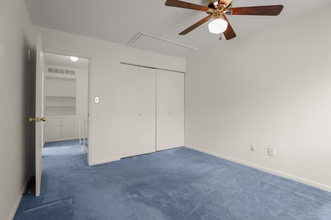 Building Photo - 48 Eastford Ct