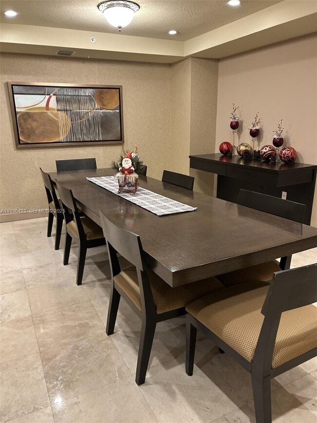 Building Photo - 3590 Coral Wy