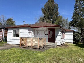 Building Photo - 07801