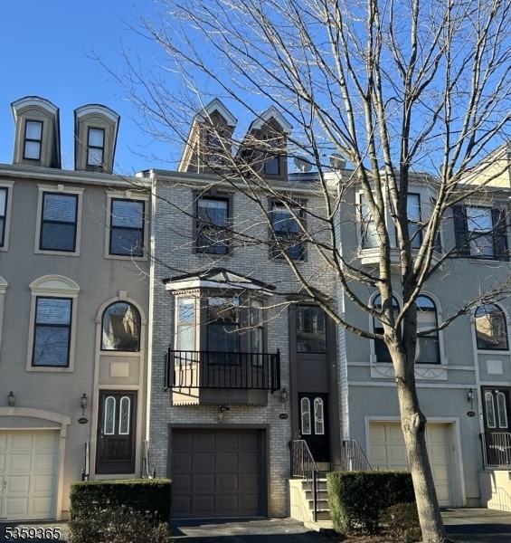 Primary Photo - 450 Hartford Dr