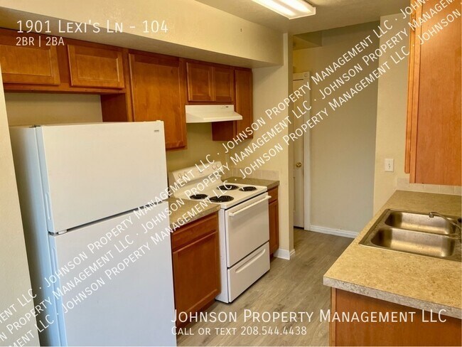 Building Photo - 1901 Lexi's Ln