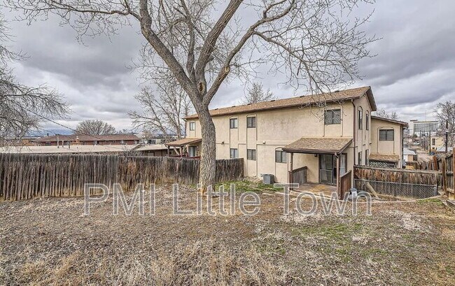 Building Photo - 256 W Jefferson Ave