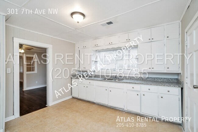 Building Photo - 301 7th Avenue NW Decatur, AL 35601