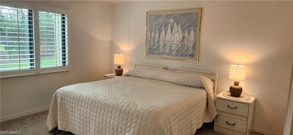 Building Photo - 221 Fox Glen Dr