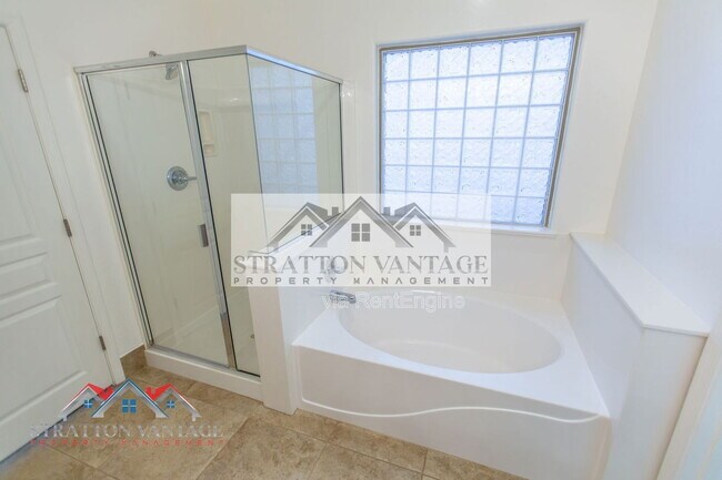 Building Photo - 11527 East Starkey Avenue