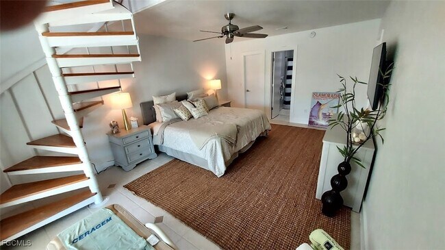 Building Photo - 140 Estrellita Dr