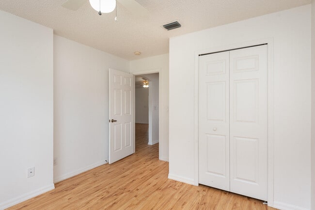 Building Photo - 7410 Joshua Pl