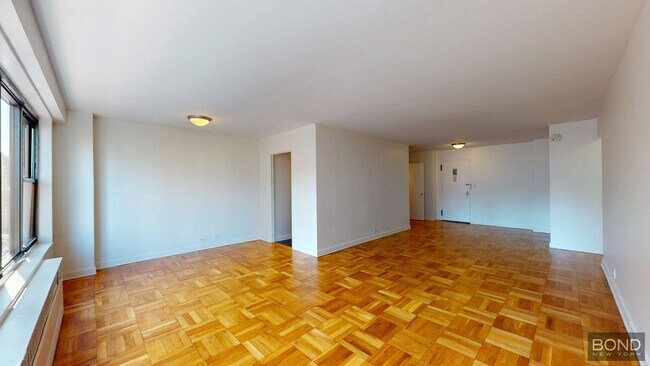 Building Photo - 145 Fourth Avenue