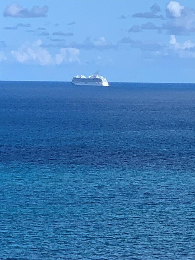 Building Photo - 3410 Galt Ocean Dr