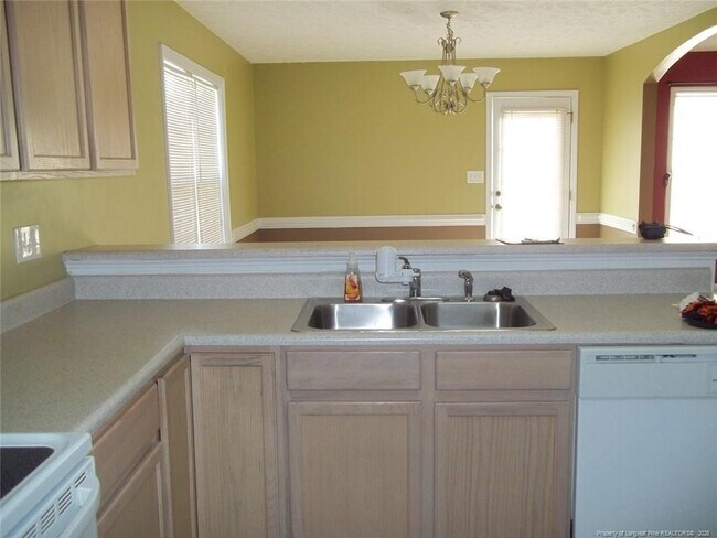 Building Photo - 5619 Walking Trail Way