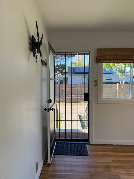 Building Photo - 4229 Cordelle Ln