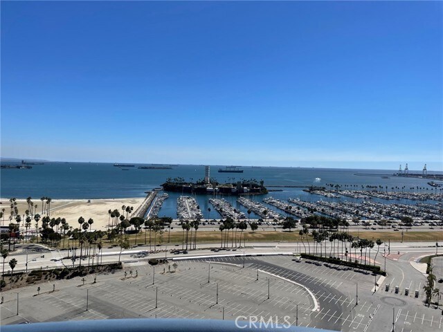 Building Photo - 525 E Seaside Way