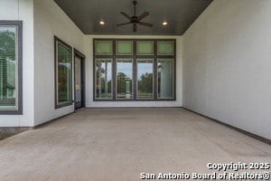Building Photo - 361 Bridle Trl