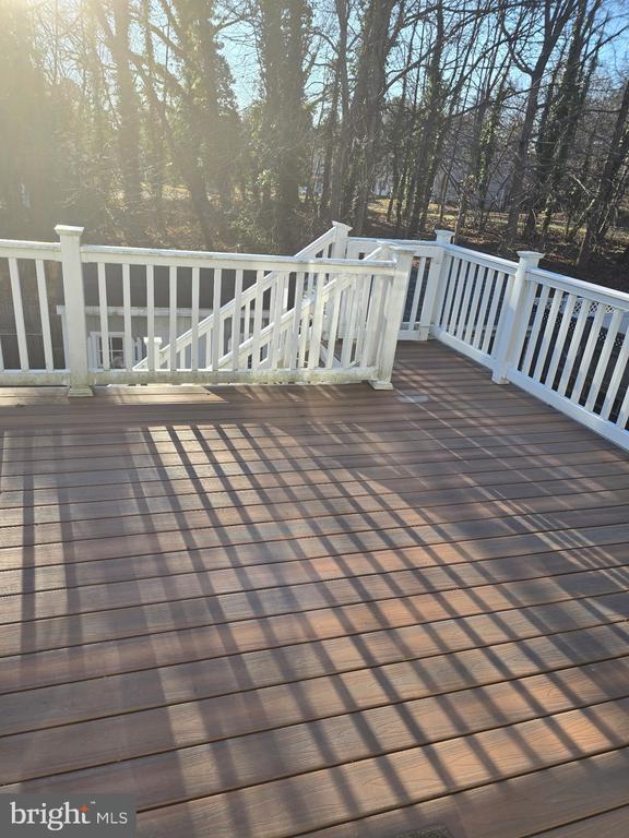 Building Photo - 8910 Pembrook Woods