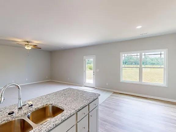 Building Photo - 225 Swinson Dr