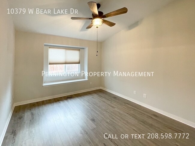 Building Photo - 10379 W Bear Lake Dr