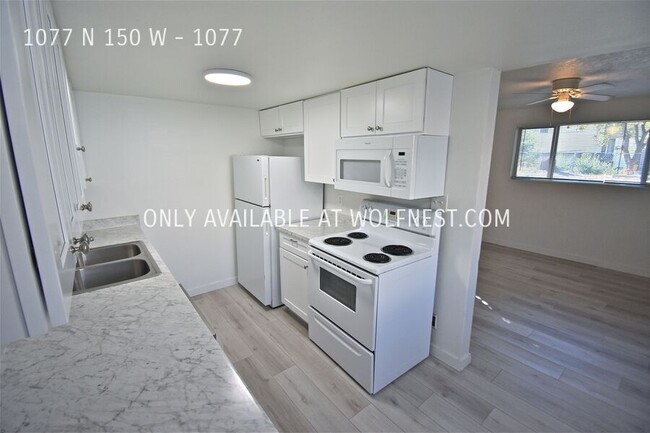 Building Photo - Beautiful 2 Bed Orem Unit! No Deposit Option!